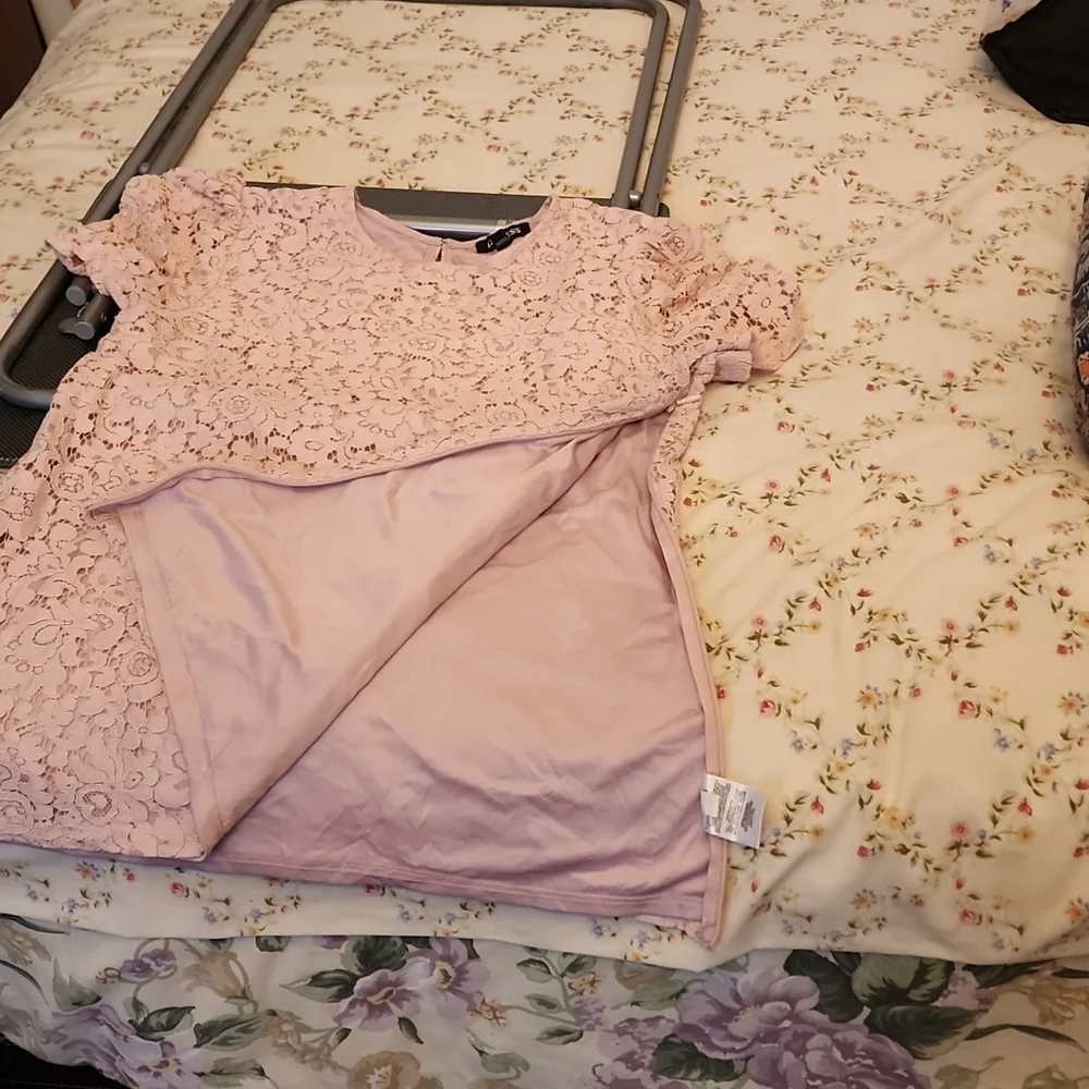 Express Top - Picture 2 of 7